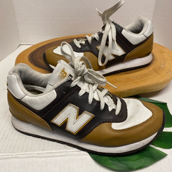 New Balance Shoes - New Balance 574 Tan & Brown Sneakers